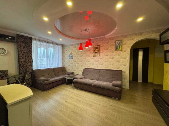 Здаю 3к квартиру в новобудові з автономним опаленням та паркомісцями - фото 1