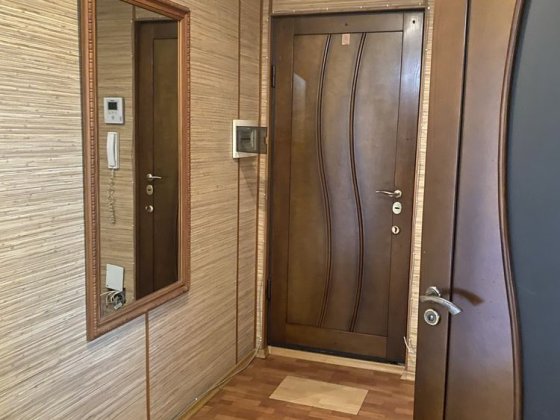 Сдам 3-х квартиру р-н Комунальнный рынок 6/9 Харьков