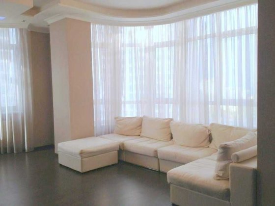 3-х комнатная квартира 2 спальни + большой зал на Французском 22 Одесса