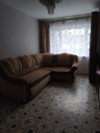 Сдаю 2 кк 3/5 Лески /52 школа/ Крылова смежка чистая мебель и техника - фото 1