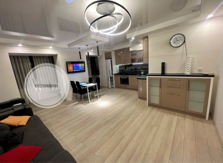 Оренда 3к квартири Соборна/Сотка на 16 поверсі з 16 - фото 1