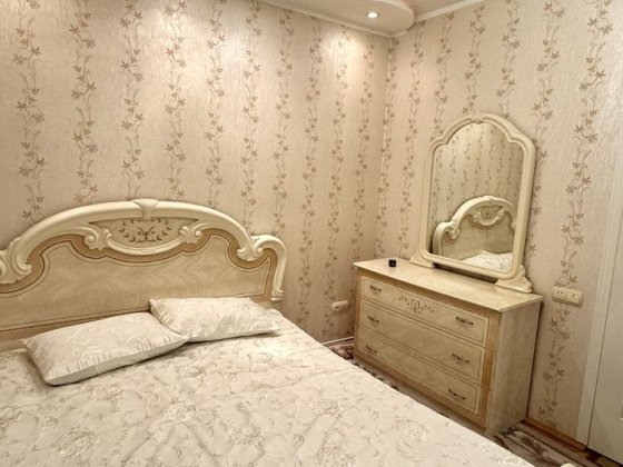 Довготривала оренда просторої 3-кімнатної квартири з неймовірним видом Львов