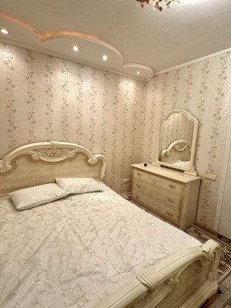 Довготривала оренда просторої 3-кімнатної квартири з неймовірним видом - фото 1