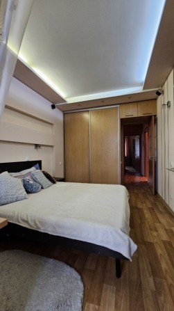 Сдам 3-комнатную квартиру ж/м Тополь ( Запорожское Шоссе) - фото 1