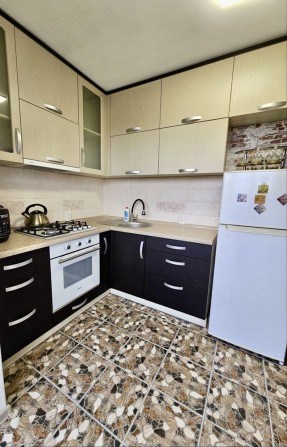 Сдаю 1 комнатную квартиру на Космонавтов/ Электронная - фото 1