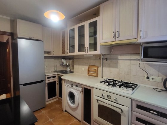 Здаю 2 квартиру на площі Перемоги Миколаїв