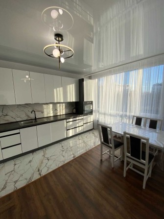 Оренда 2 кім квартири, вул Під Голоском, новобудова - фото 1