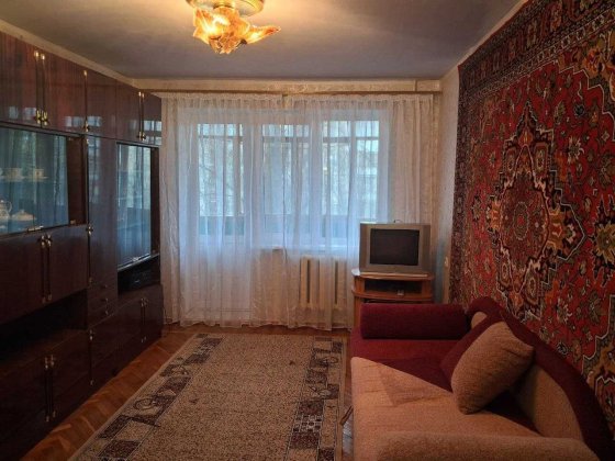 Сдам свою квартиру 2х комнатную на салтовке по ул. Светлая д.2 эт.3й Харків