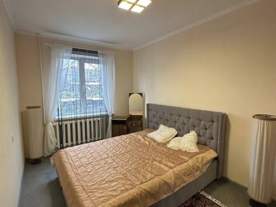 Оренда світлої 2-кімнатної квартири вул. Шевченка (початок Рясне-1) Львів