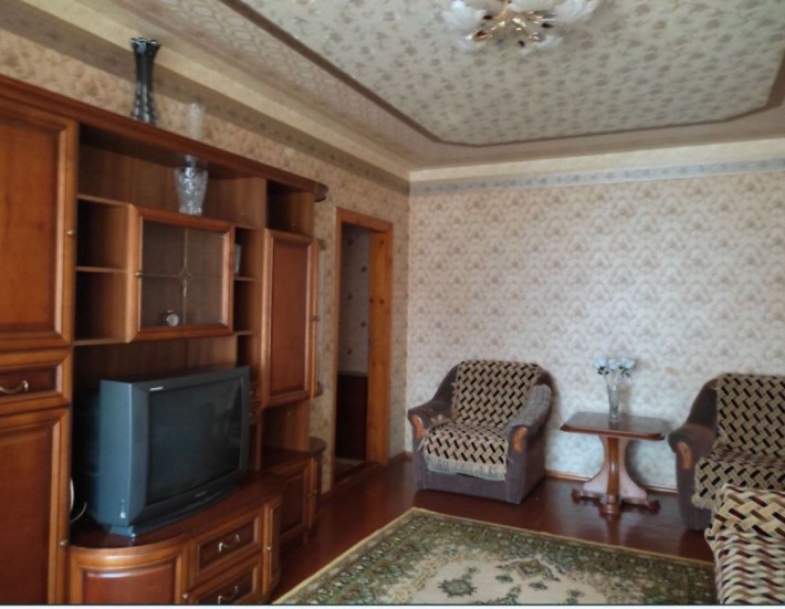 Здається 2 кімнатна квартира - фото 1