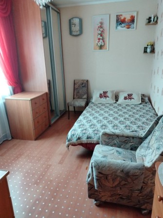 3 ком на Королева угол Левитана - фото 1