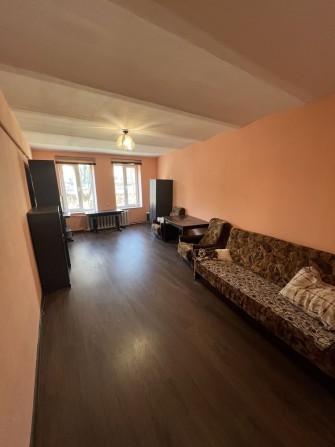 Оренда 2 кімнатної квартири вул.Пасічна - фото 1