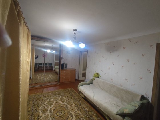 Сдам 2-х к. квартиру возле южного вокзала Харьков