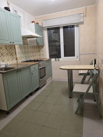 Сдаю 2 к/к район площад победы - фото 1