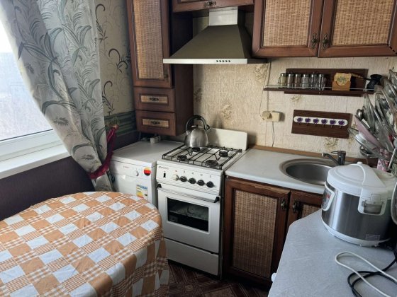 Срочно!! Сдам недоргую 1 кв Основа 3000+ к.у.. Харків