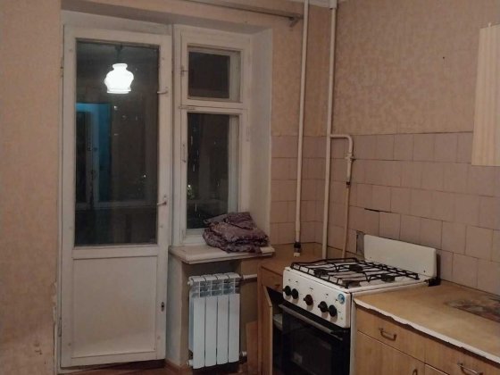 оренда 1 кімн кв 3 Слобідська Бедзая 6\9,можна с тваринкою,недорого