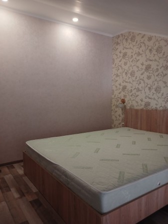 Сдам 2х уровневую квартиру - фото 1