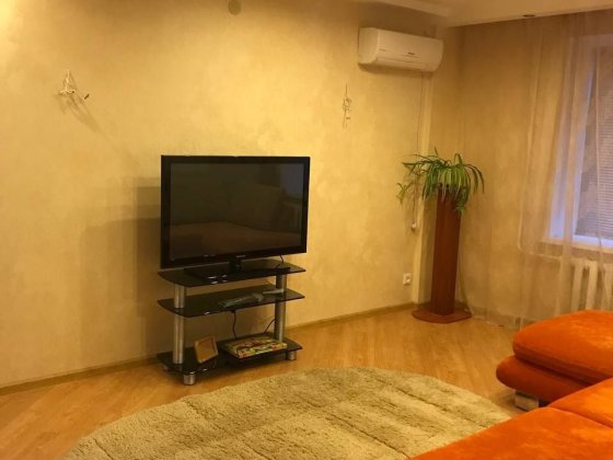 Здам однокімнатну квартиру в корабельному районі Металургів. Миколаїв