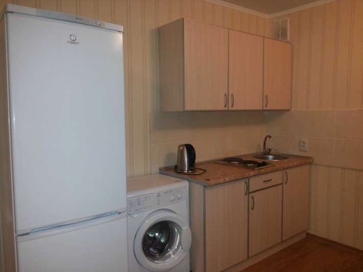 Сдам свою гостинку по ул.Зубенко, д.31-Г/5 - фото 1