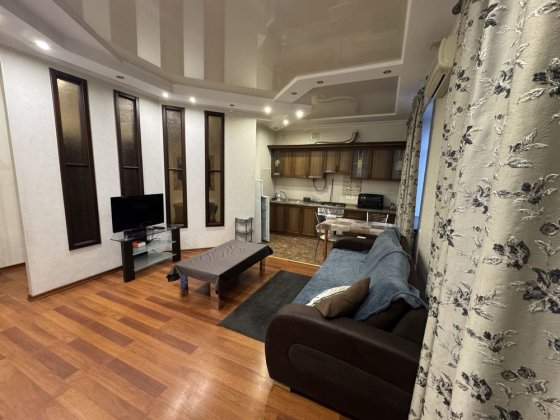 Аренда двухкомнатной квартиры в элитном доме на Набережной Николаев