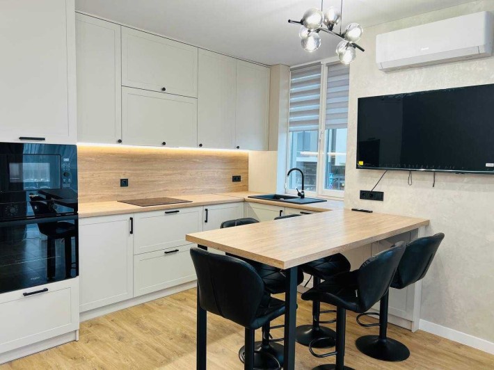 Оренда 2км. квартири, ЖК Парус Premium, 75кв.м., Кульпарківська 93 - фото 1