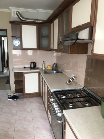 Довготривала оренда 3 кімн квартири СИХІВ - фото 1