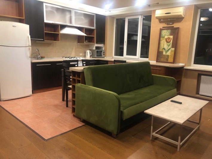 Сдам 3 комн, в Центре/Успенский переулок Есть укрытие, гараж! - фото 1