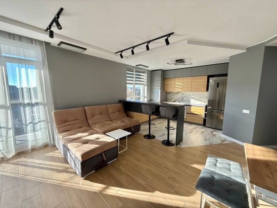 Оренда 2 кімнатної квартири на Чорновола в новобудові Авалон Флекс Львів