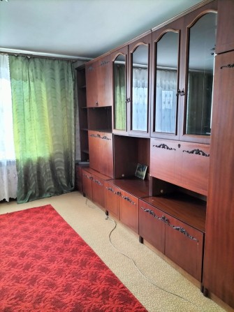 Сдаю 2к Лески конечная 75 маршрутки - фото 1