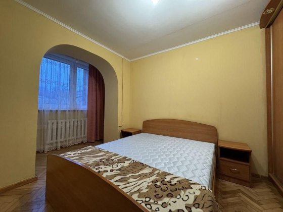 3 квартира Личаківський район, погулянка, ближній центр Львов