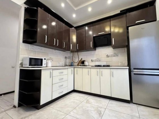 Оренда просторої 2 кімнатної квартири вул Івана Франка Львів