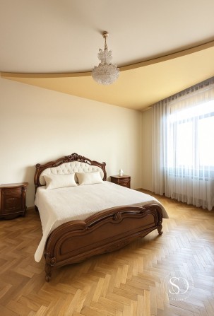 Оренда 3-кім. квартири/ Центр Львова/ Театр ляльок / Площа ринок - фото 1