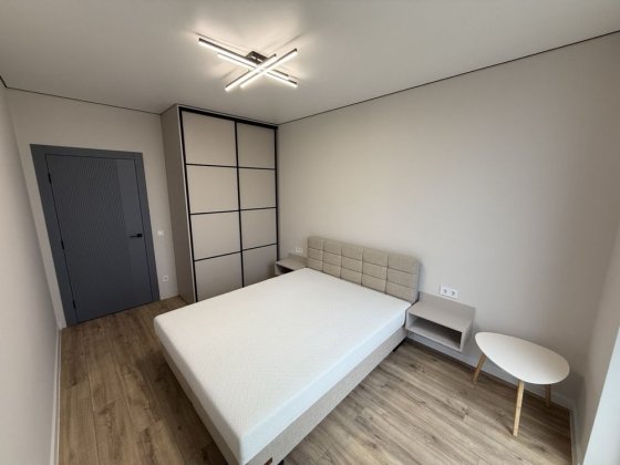 Довгострокова оренда квартири м. Львів вул. Роксоляни Львов