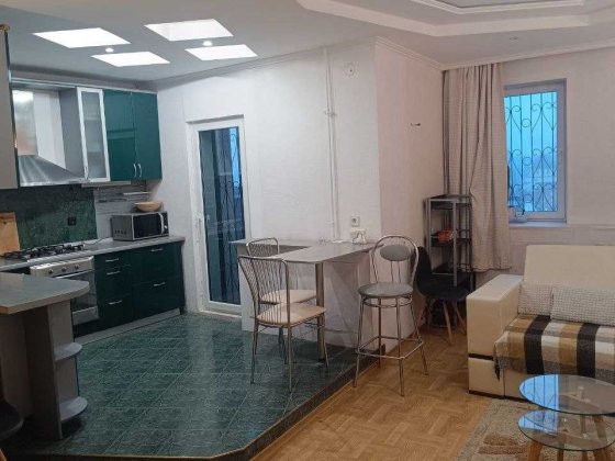 Сдам 2 кімнатну квартиру ст.м Архітектора Бекетова Харьков