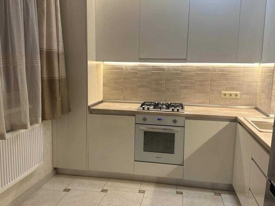 Сдам 1 ком кв с евроремонтом на 10 Фонтана/пляж Чайка