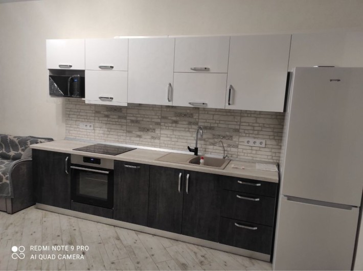 Аренда, 1 комнатная квартира в жк 4 Сезона - фото 1