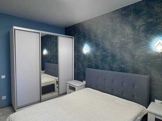 Оренда 2-кімнатної квартири в ЖК «Семицвіт» у ближньому центрі. Львів