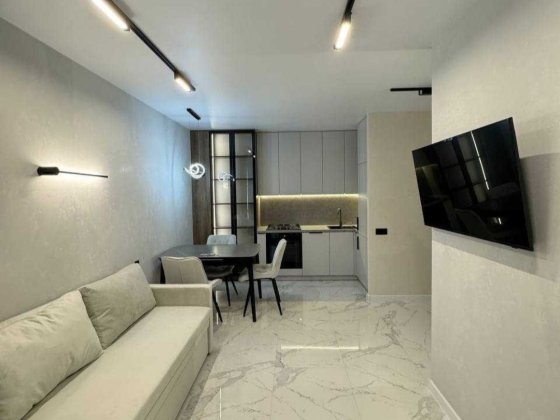 Оренда просторої 3к кв Ближній Центр вул Мазепи Львов