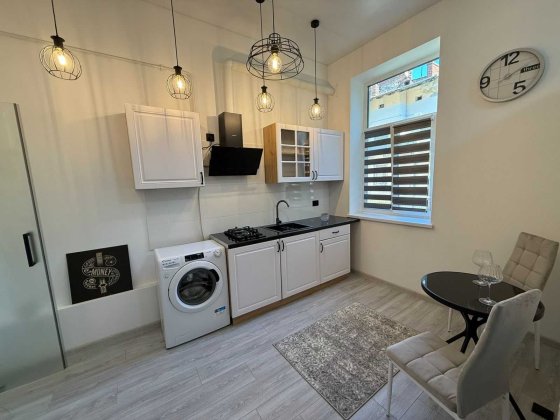 Оренда 1 кім квартири по вул.Шпитальна. (центр міста).