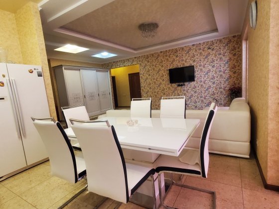 Ексклюзивна квартира Харківських Дивізій 14 з автономним опаленням Харьков