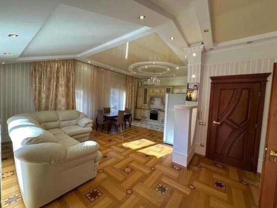 Оренда частини будинку з окремим входом вул Стешенка (Пасічна) Львів