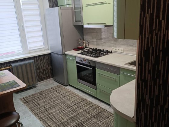 Здам трикімнатну біля Урожаю! Михайловцы