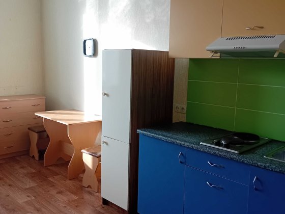 Здам гостинку в жк "Улюблений дворик" на тривалий термін Харьков