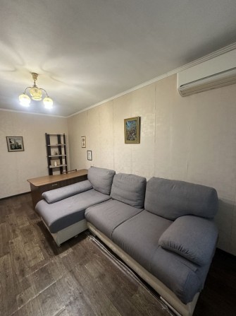 Сдам 1 к кв на Алексеевке, пр.Победы,60. За с/м Класс! - фото 1