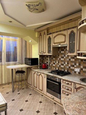 Оренда 2х к.кв., вул.Джерельна - фото 1