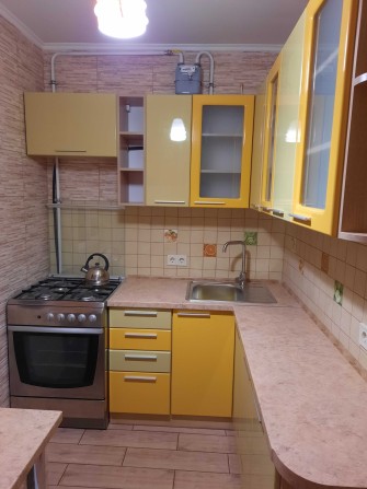 Сдам свою 1к. кв. Шишковка, Жуковского, р-н ХАИ, метро 10мин - фото 1