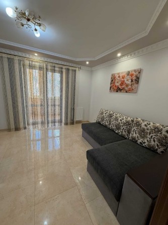 Оренда 2-х кімнатної квартири на вул. Залізнична від ВЛАСНИКА - фото 1