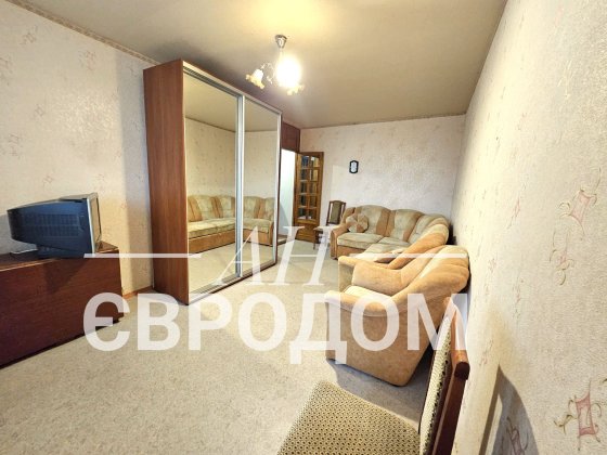 КОРОТКИЙ СРОК! Сдам 1к кв на ул. Ахсарова 18, метро Алексеевская Харків