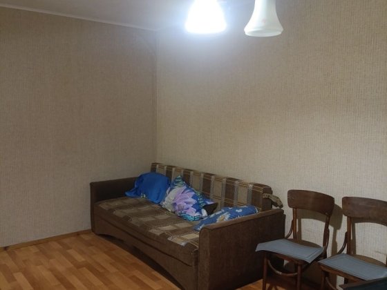 Сдам 1 квартиру Залютино ул.Борзенко, 7/9 ц4000+ком услуги Харьков