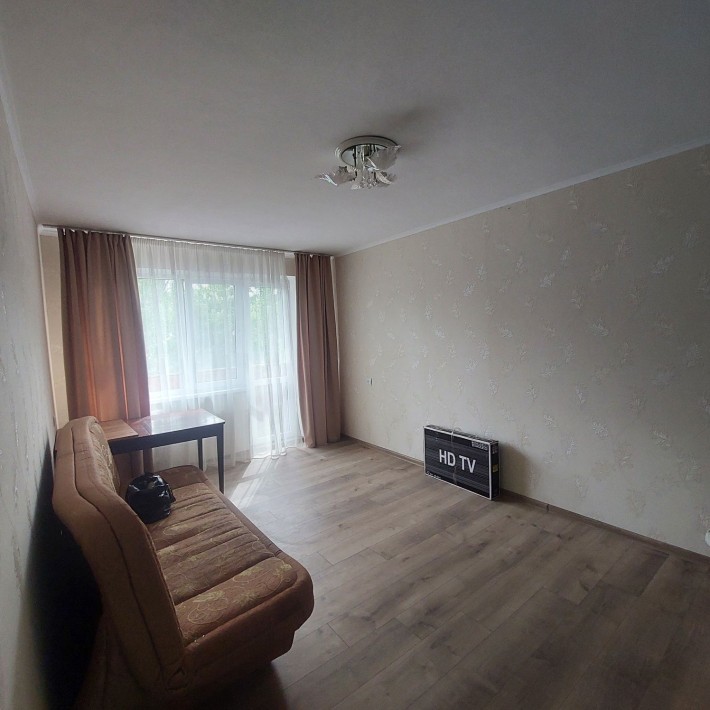 Сдаётся трёхкомнатная квартира Черёмушки  Филатова 55 - фото 1